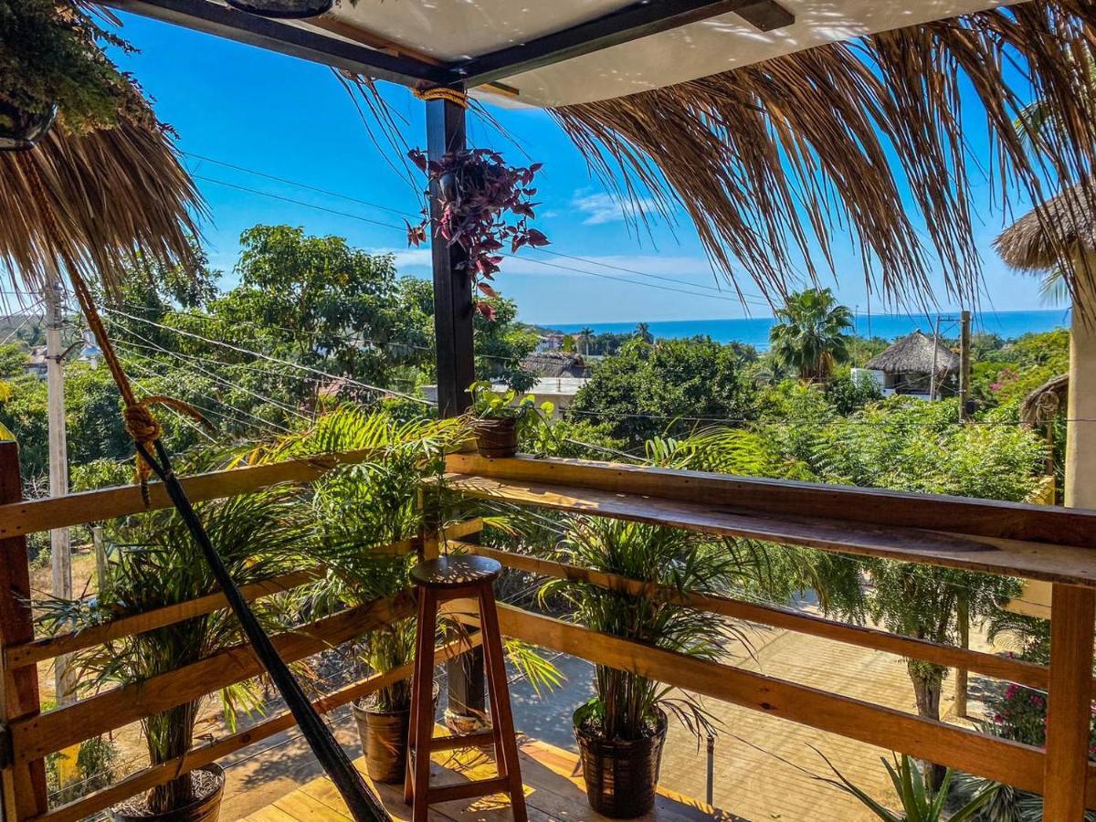 Shaka House Hotel Puerto Escondido  Exterior photo