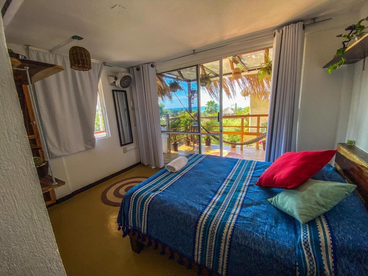 Shaka House Hotel Puerto Escondido  Exterior photo