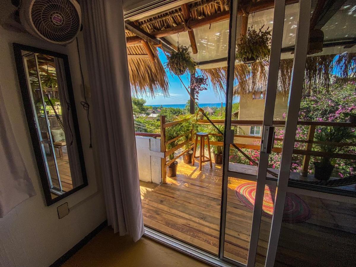 Shaka House Hotel Puerto Escondido  Exterior photo