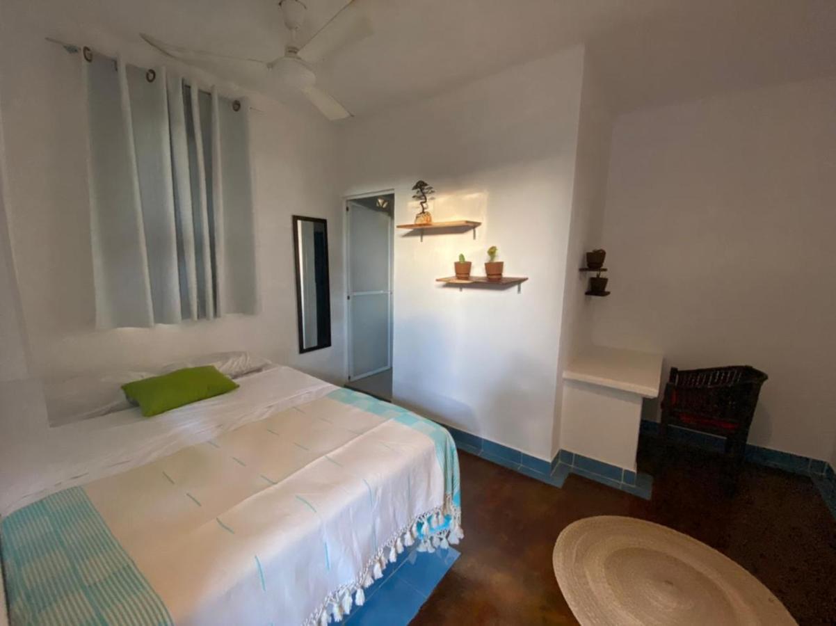 Shaka House Hotel Puerto Escondido  Exterior photo