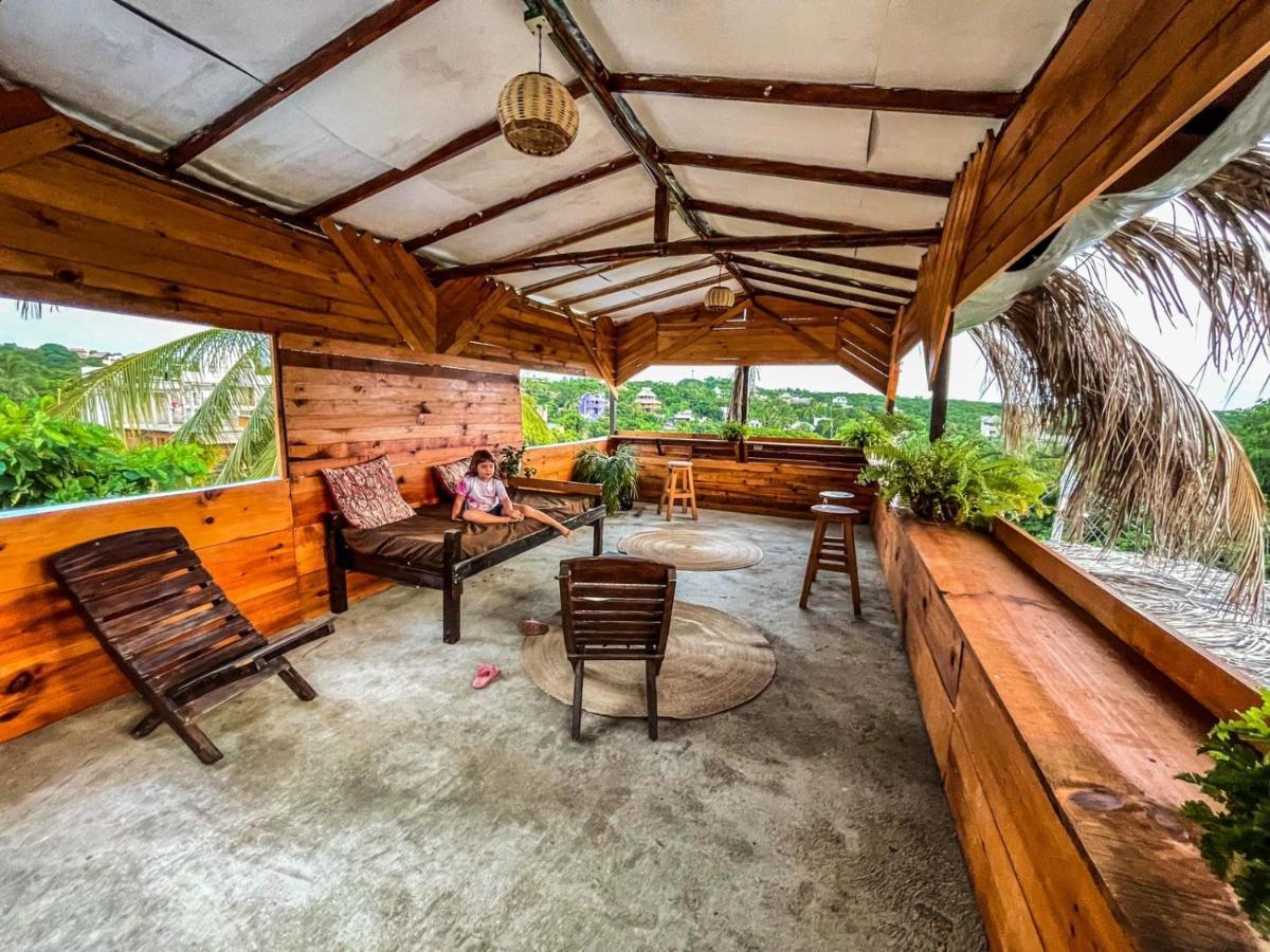 Shaka House Hotel Puerto Escondido  Exterior photo
